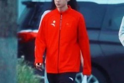 王一博吃黑白瓜,美食背后的故事