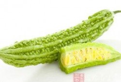 减肥餐吃凉瓜,清爽一夏，轻松瘦身