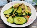 经期吃脆瓜,脆瓜助力女性健康调理
