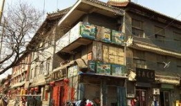 河南商丘古城吃瓜,夏日吃瓜，品味古韵时光