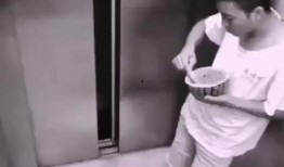 拍下邻居吃瓜,见证邻居的“吃瓜”瞬间