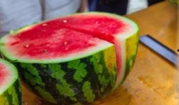 大学学姐吃瓜,揭秘大学校园那些鲜为人知的秘密