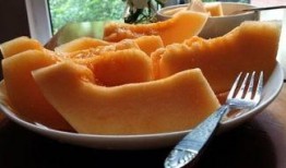 吃哈密瓜肠胃,肠胃健康的甜蜜守护