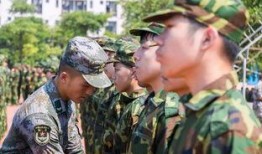 军训51吃瓜,揭秘军训中的那些“吃瓜”趣事