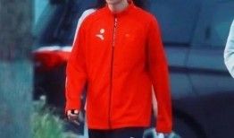 王一博吃黑白瓜,美食背后的故事