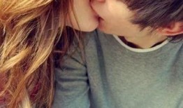 吃瓜情侣接吻图片高清,高清还原吃瓜情侣接吻画面