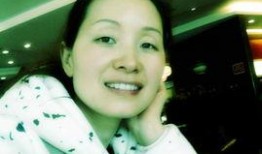 红卫衣吃瓜,揭秘时尚潮流背后的故事