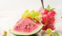 吃瓜喝酒的危害