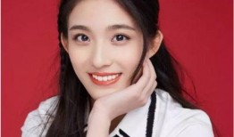 吃瓜姐姐首播,揭秘娱乐圈幕后故事，带你走进明星真实生活