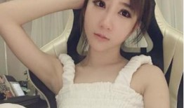 吃瓜盘斗鱼郭mini,斗鱼一姐的吃瓜盘斗风云录