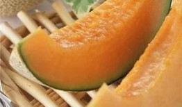 哈密瓜何时吃,哈密瓜的最佳食用时节揭秘