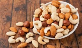 吃瓜视频吃坚果