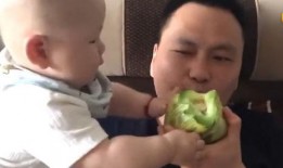 宝爸吃瓜搞笑视频,笑料百出，家庭欢乐无限