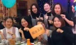 结婚新郎吃瓜视频大全,笑料百出！结婚现场趣味瞬间大盘点