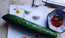 苗瓜卷凉吃,苗瓜卷凉，传统美食新体验