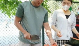 民航学院吃瓜,揭秘校园里的那些事儿