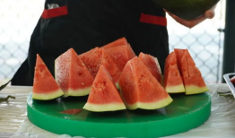 湖南大学吃瓜,吃瓜群众纷纷围观！