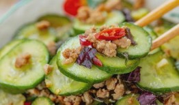 吃瓜小弯弯,网络红人的崛起与影响力